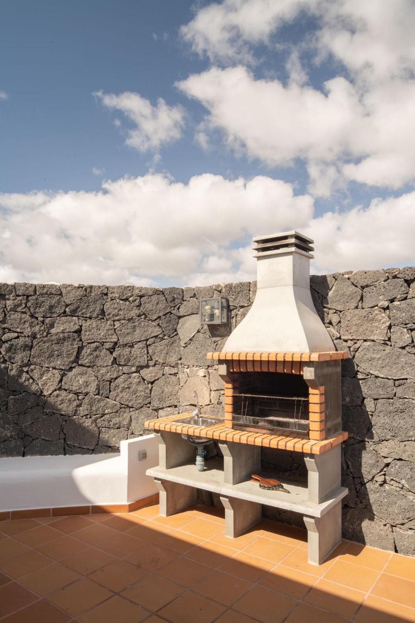 Villa 61 Playablanca Lanzarote Pool Spa Плая Бланка Екстериор снимка
